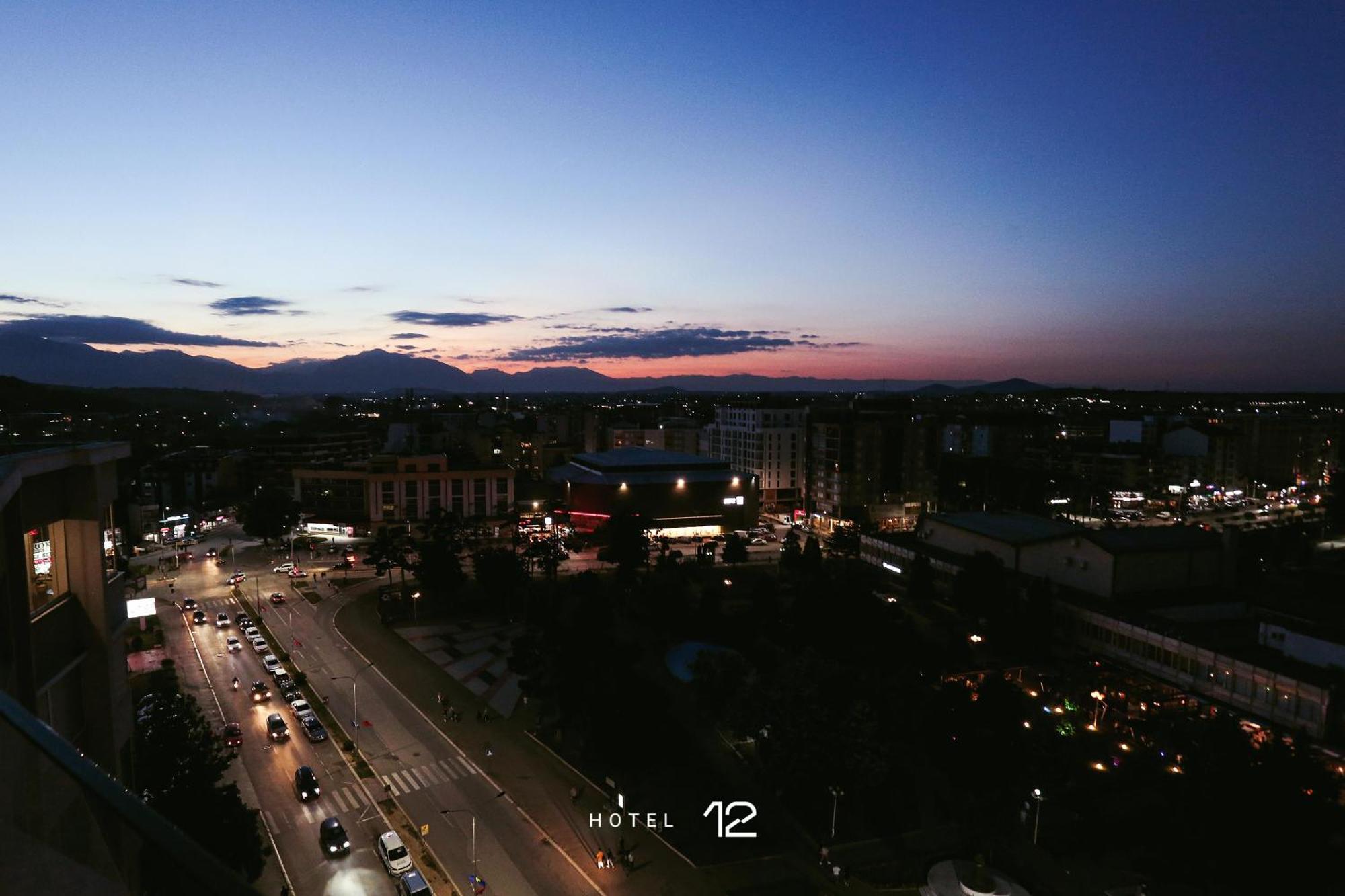 Hotel 12 Gjakova Exterior foto