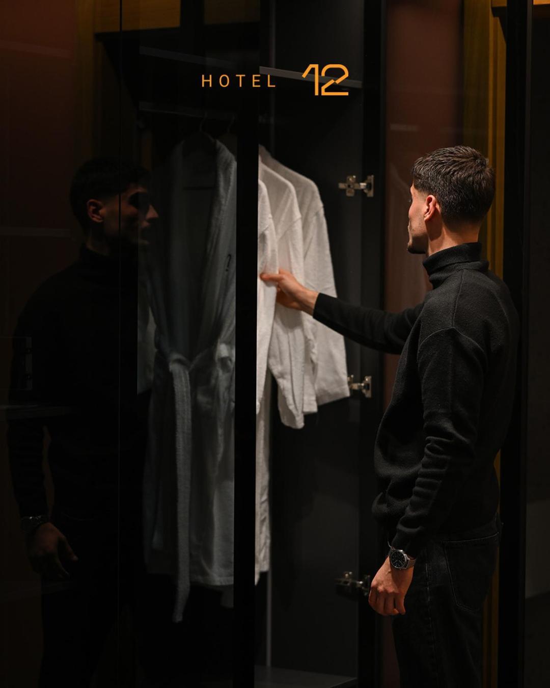 Hotel 12 Gjakova Exterior foto